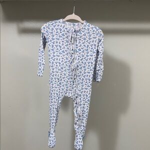 Posh Peanut Blue and White Floral Footie